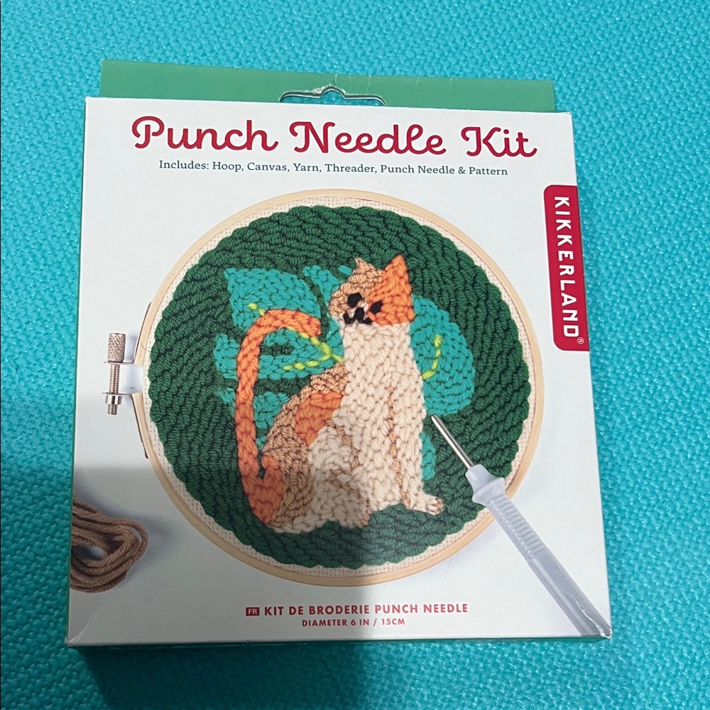 Kikkerland Punch Needle Kit - Green and Cream Cat